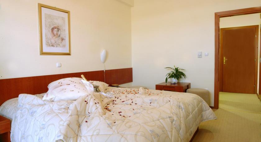 Hotel Zovko سلافونسكي برود المظهر الخارجي الصورة
